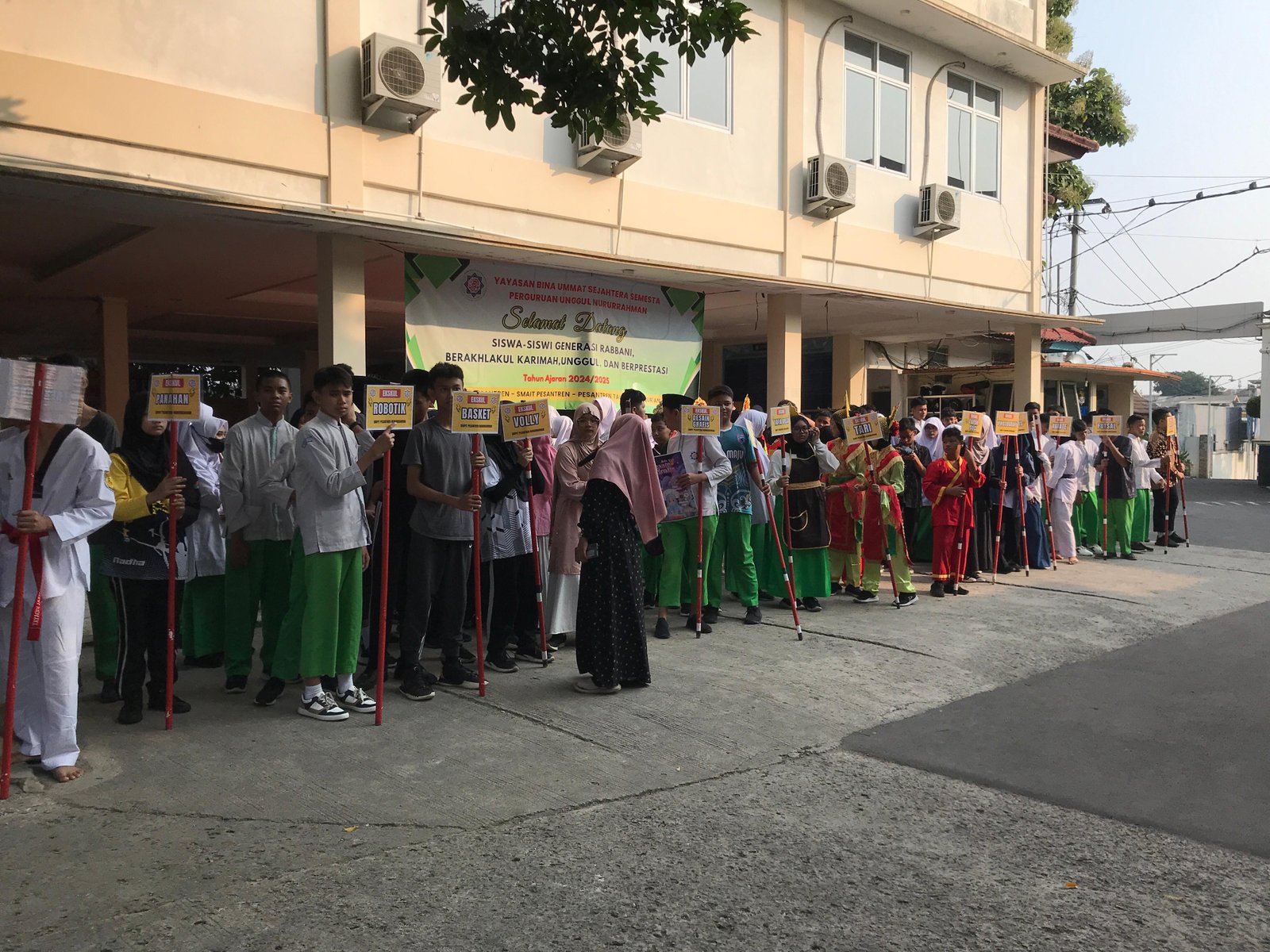 Demo Ekskul: Gali Potensi Raih Prestasi